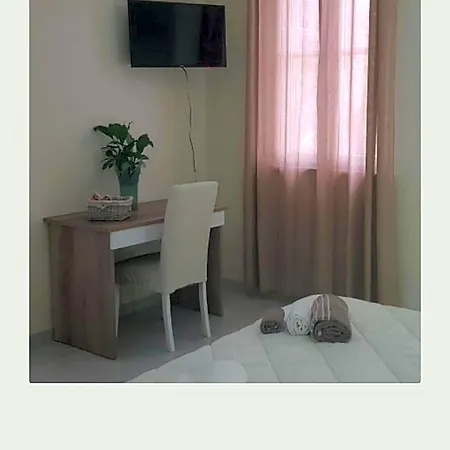 Bed & Breakfast Aereostation